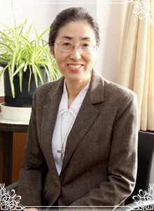 小林聖心女子学院 校長 棚瀬佐知子イメージ