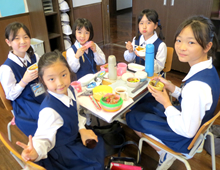 ランチタイムイメージ